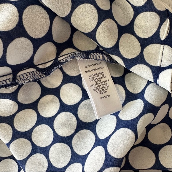 Express Polka Dot Button Down Shirt size small - Picture 4 of 8